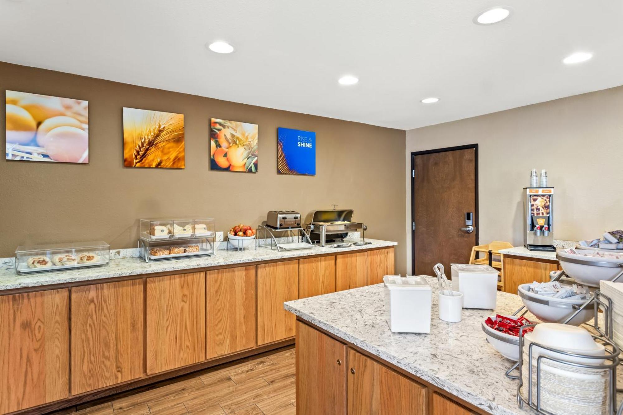 Comfort Inn&Suites Albuquerque Downtown Extérieur photo